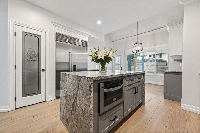 1411 Kelliwood Oaks Drive, Katy, TX 77450