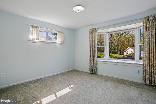 6809 ONTARIO ST, Springfield, VA 22152