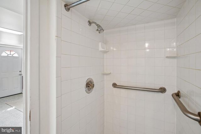 6809 ONTARIO ST, Springfield, VA 22152