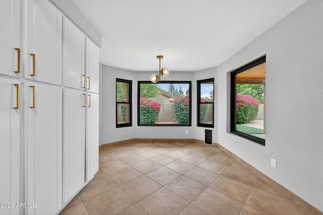 5735 E CAMPO BELLO Drive, Scottsdale, AZ 85254