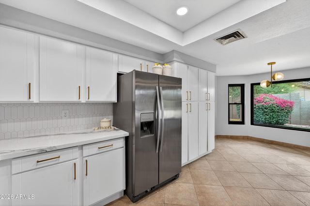 5735 E CAMPO BELLO Drive, Scottsdale, AZ 85254