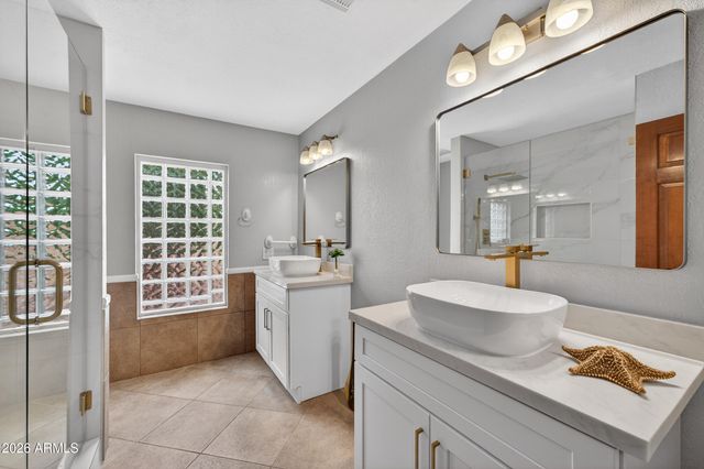 5735 E CAMPO BELLO Drive, Scottsdale, AZ 85254