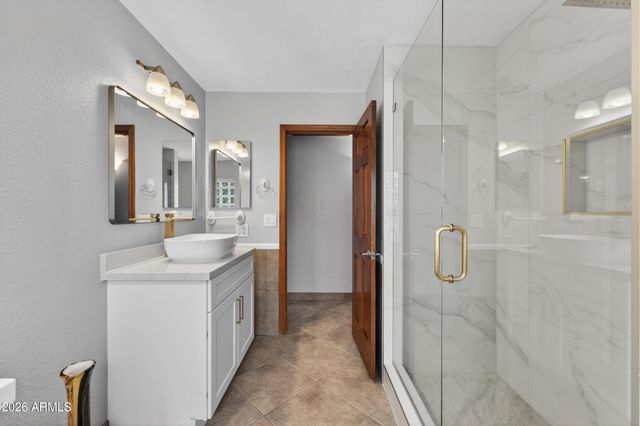 5735 E CAMPO BELLO Drive, Scottsdale, AZ 85254