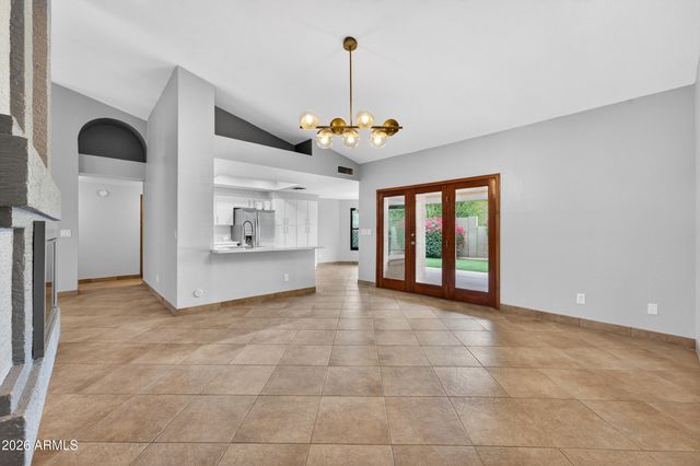 5735 E CAMPO BELLO Drive, Scottsdale, AZ 85254