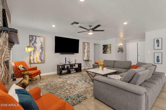 13109 N 24TH Avenue, Phoenix, AZ 85029