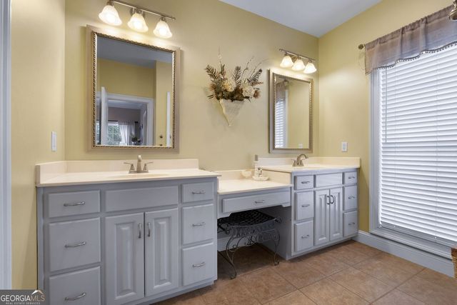 172 Sam Solomon Road, Locust Grove, GA 30248
