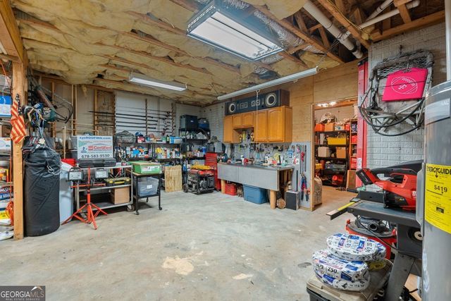 172 Sam Solomon Road, Locust Grove, GA 30248