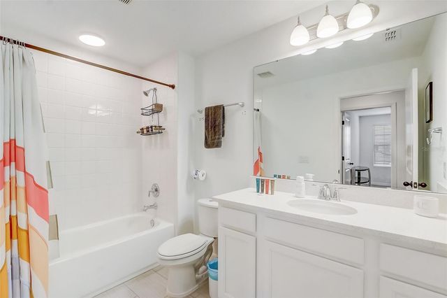 2268 DERWENT DRIVE, Davenport, FL 33896