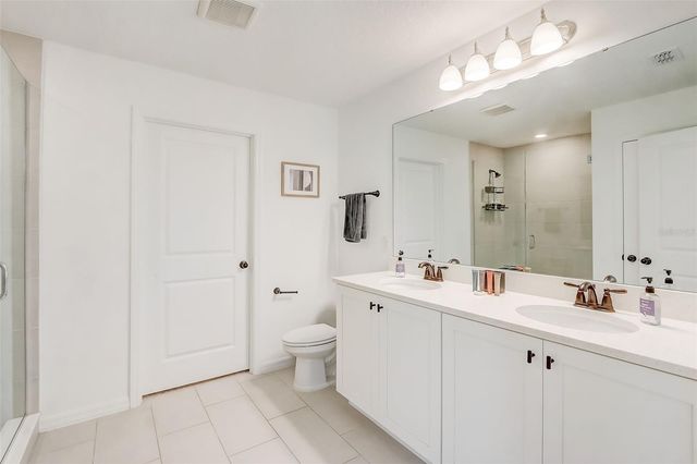 2268 DERWENT DRIVE, Davenport, FL 33896