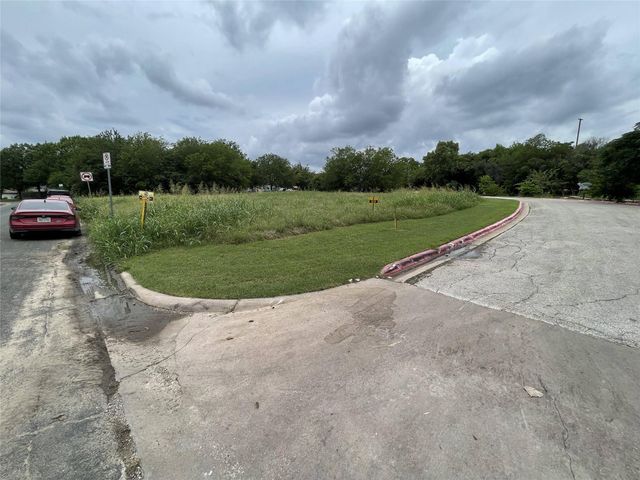 904 Battle Bend BLVD, Austin, TX 78745