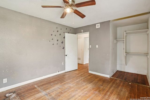 142 Newport, San Antonio, TX 78218