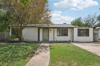 142 Newport, San Antonio, TX 78218