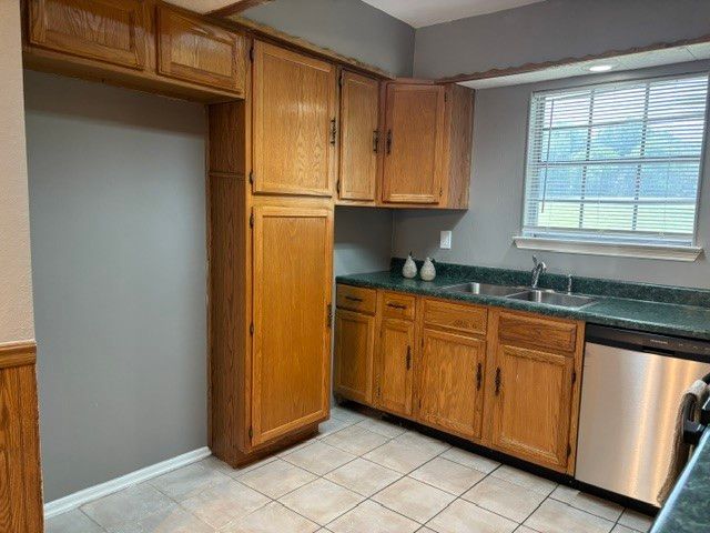 22 E Townhouse Lane 31, Grand Prairie, TX 75052