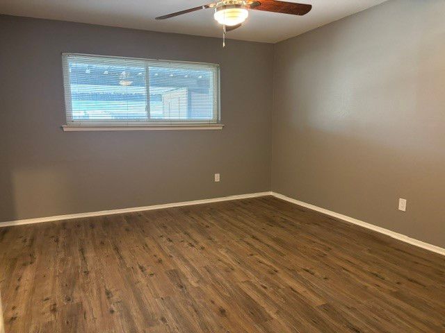 22 E Townhouse Lane 31, Grand Prairie, TX 75052