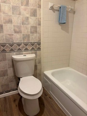22 E Townhouse Lane 31, Grand Prairie, TX 75052