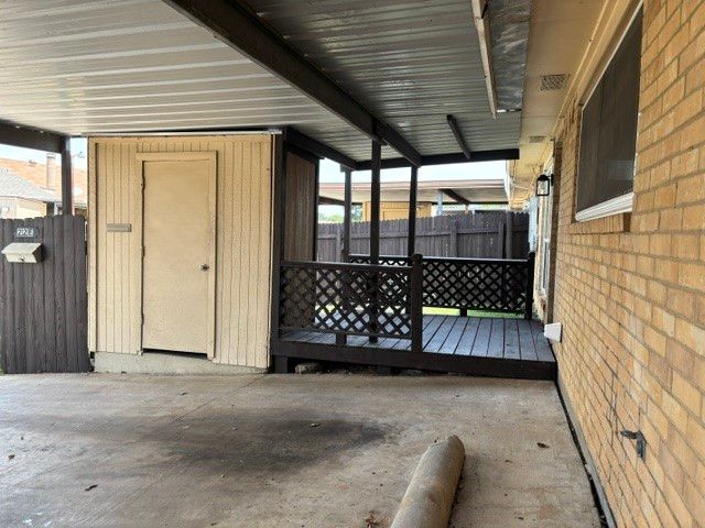 22 E Townhouse Lane 31, Grand Prairie, TX 75052