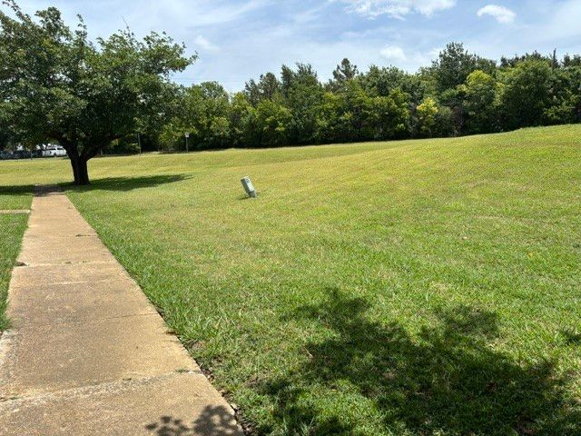 22 E Townhouse Lane 31, Grand Prairie, TX 75052