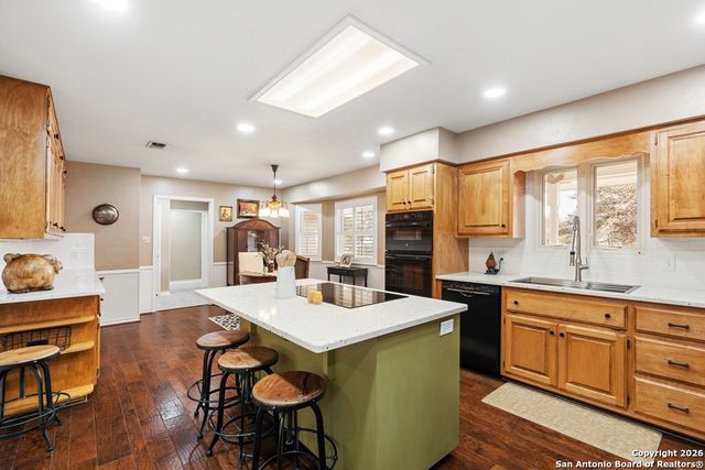 894 SOUTHWOODS DR., Fredericksburg, TX 78028