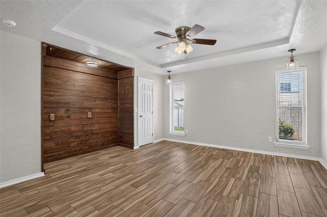 1539 Winding Creek Road, Moore, OK 73160