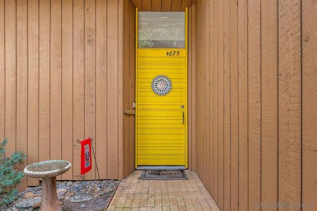 4875 Academy St, San Diego, CA 92109