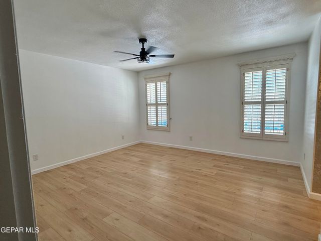 1649 Lomaland Drive, El Paso, TX 79935