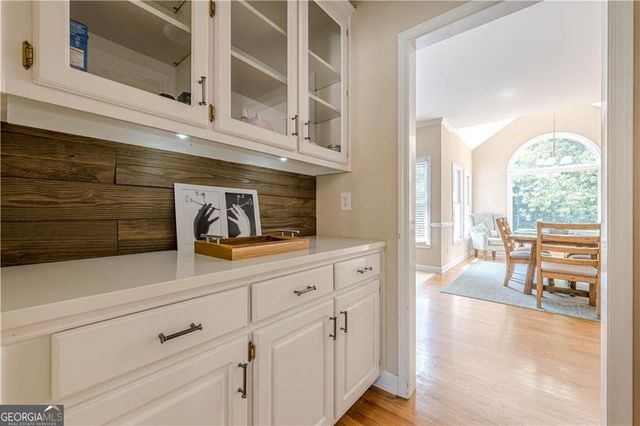 1765 Pinetree Pass Lane SW, Lilburn, GA 30047