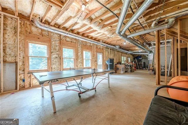 1765 Pinetree Pass Lane SW, Lilburn, GA 30047