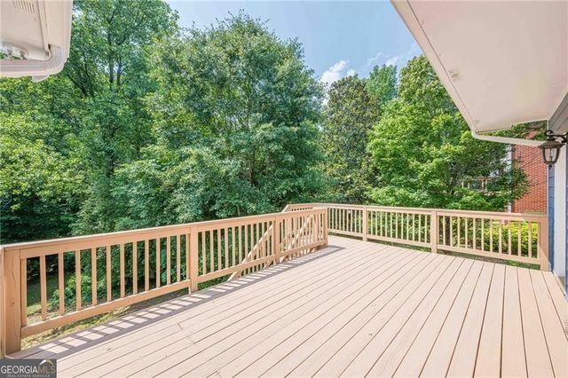 1765 Pinetree Pass Lane SW, Lilburn, GA 30047