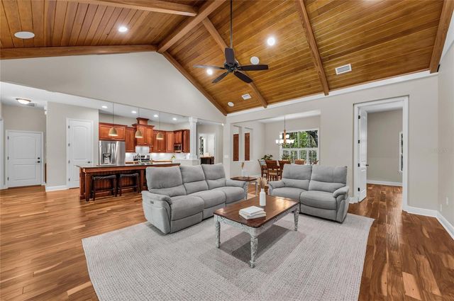 5911 RIVER FOREST CIRCLE, Bradenton, FL 34203