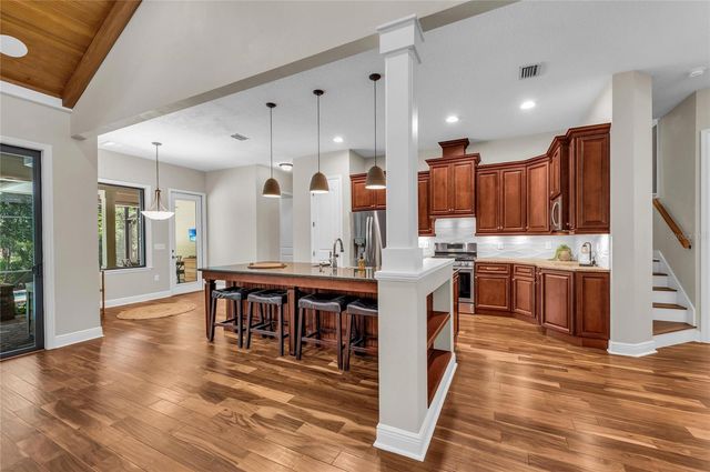 5911 RIVER FOREST CIRCLE, Bradenton, FL 34203