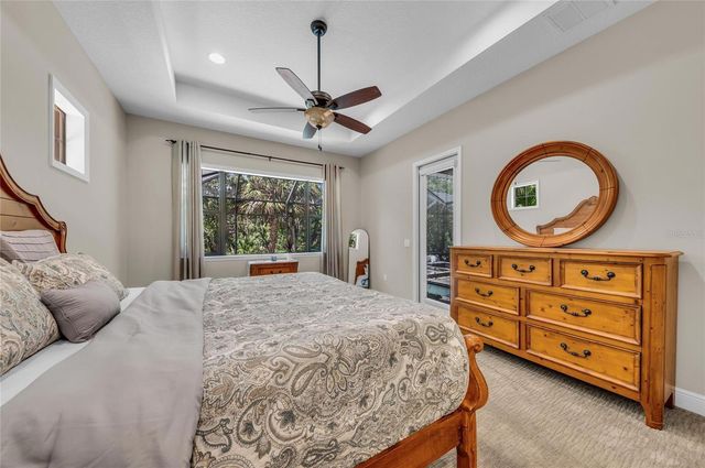 5911 RIVER FOREST CIRCLE, Bradenton, FL 34203