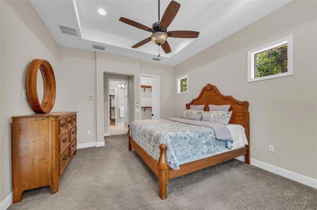 5911 RIVER FOREST CIRCLE, Bradenton, FL 34203