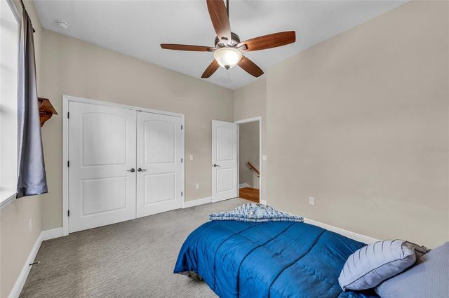 5911 RIVER FOREST CIRCLE, Bradenton, FL 34203