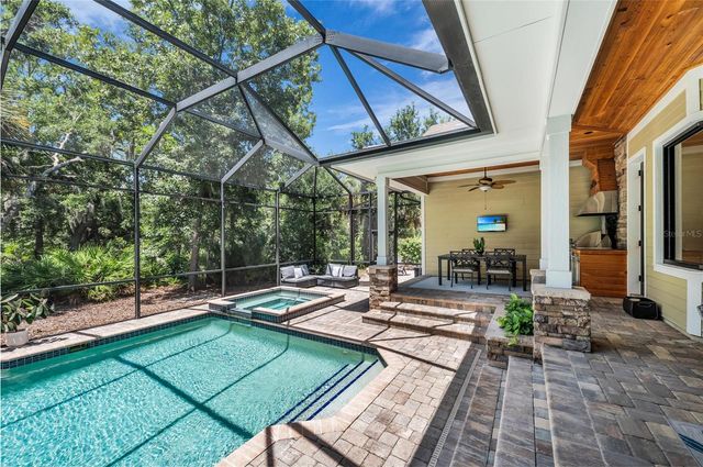 5911 RIVER FOREST CIRCLE, Bradenton, FL 34203