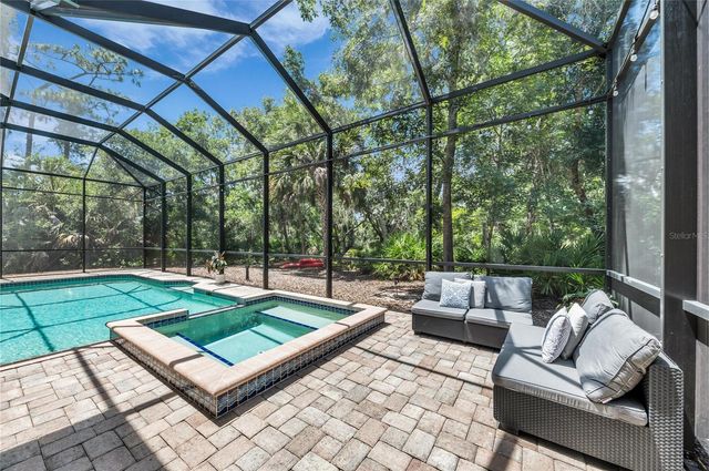 5911 RIVER FOREST CIRCLE, Bradenton, FL 34203