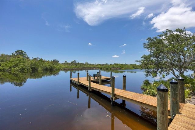 5911 RIVER FOREST CIRCLE, Bradenton, FL 34203