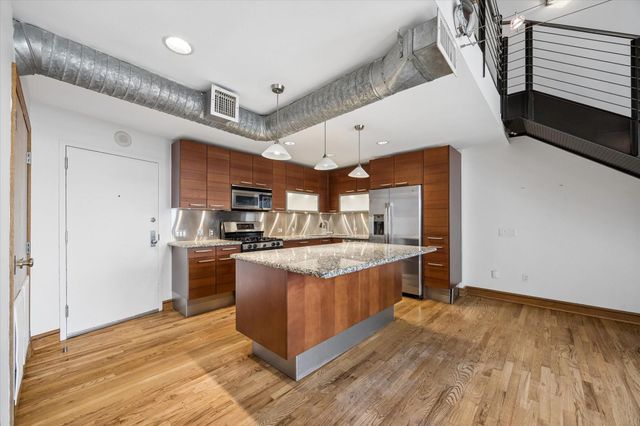 915 Franklin Street 9L, Houston, TX 77002