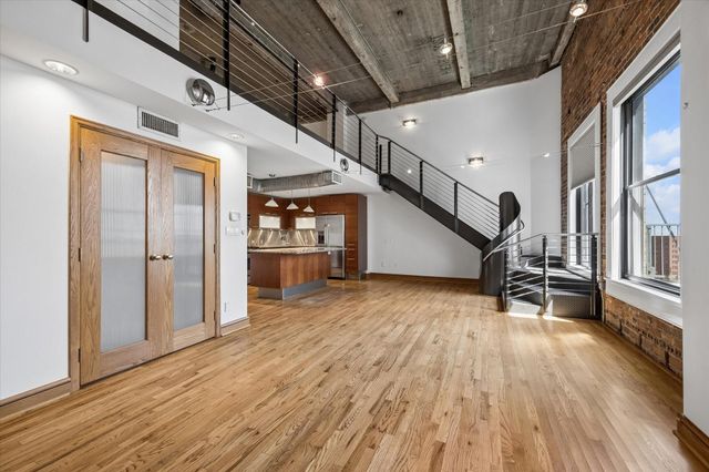 915 Franklin Street 9L, Houston, TX 77002