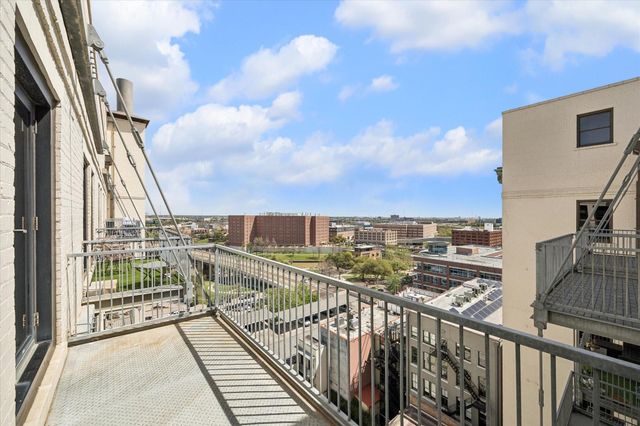 915 Franklin Street 9L, Houston, TX 77002