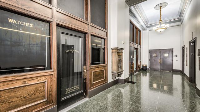 915 Franklin Street 9L, Houston, TX 77002