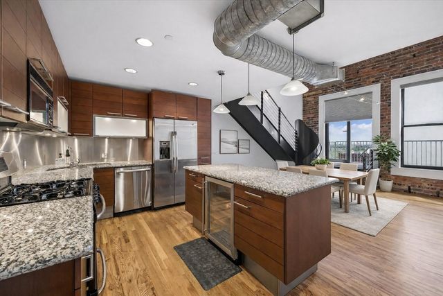 915 Franklin Street 9L, Houston, TX 77002