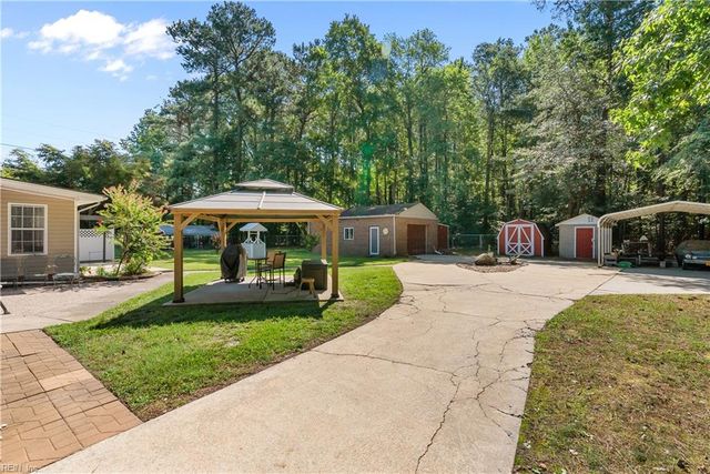 13315 Courthouse HWY, Smithfield, VA 23430