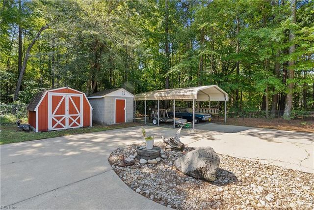 13315 Courthouse HWY, Smithfield, VA 23430