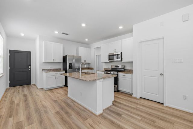 1902 Whispering River Drive, Missouri City, TX 77489