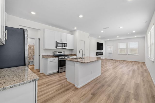 1902 Whispering River Drive, Missouri City, TX 77489