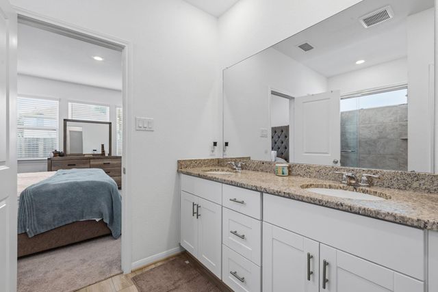 1902 Whispering River Drive, Missouri City, TX 77489
