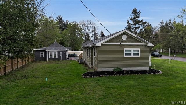 141 Borden Road, Cheektowaga, NY 14043