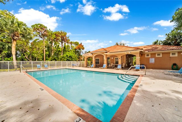 5021 S La Sedona Circle, Delray Beach, FL 33484