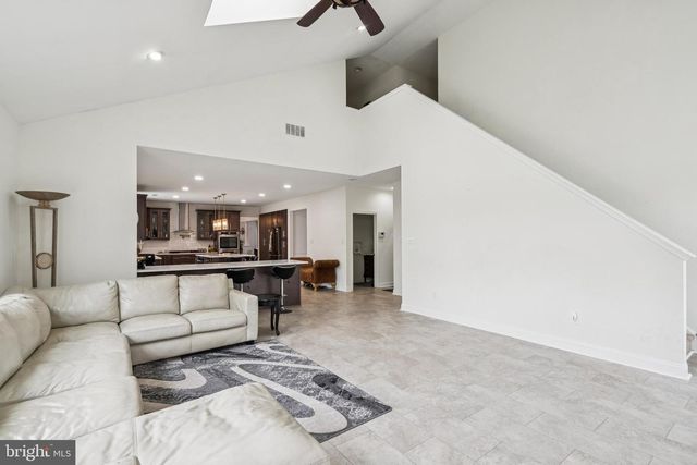 92 RUNNING DEER TRAIL, Elmer, NJ 08318