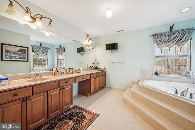 92 RUNNING DEER TRAIL, Elmer, NJ 08318